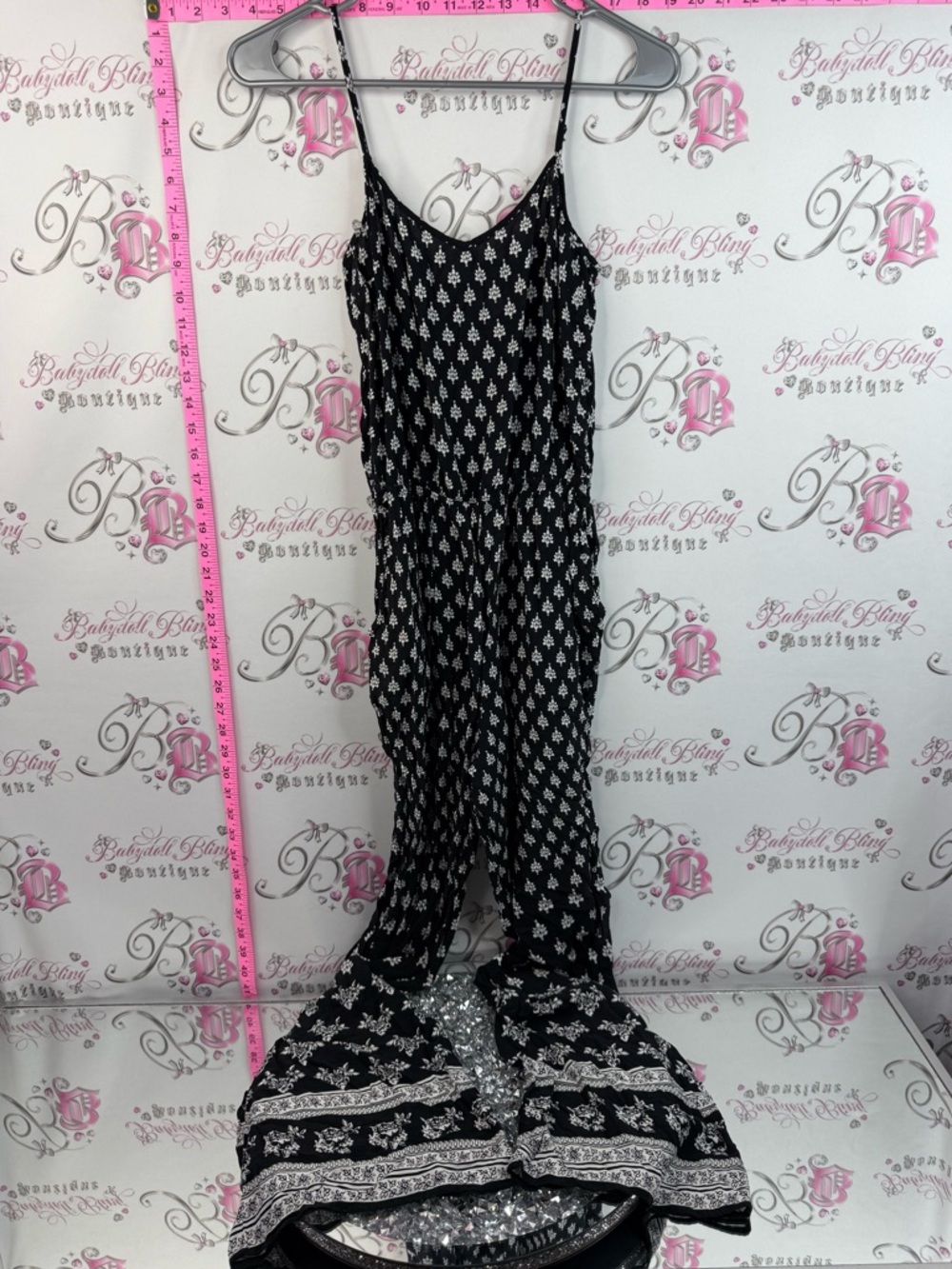 Divided jumpsuit one piece jumper pants black white Printed Sleeveless Jumpsuit